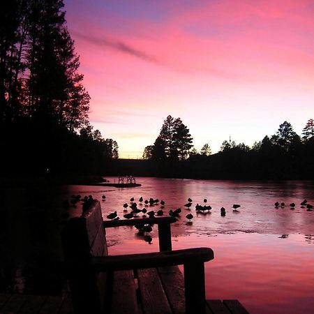 Lake Of The Woods Resort Lakeside Екстер'єр фото