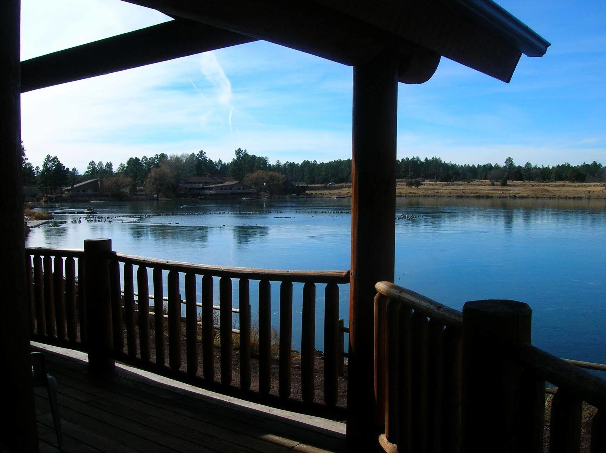 Lake Of The Woods Resort Lakeside Екстер'єр фото